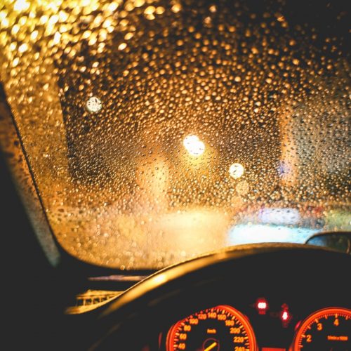 conducción en lluvia